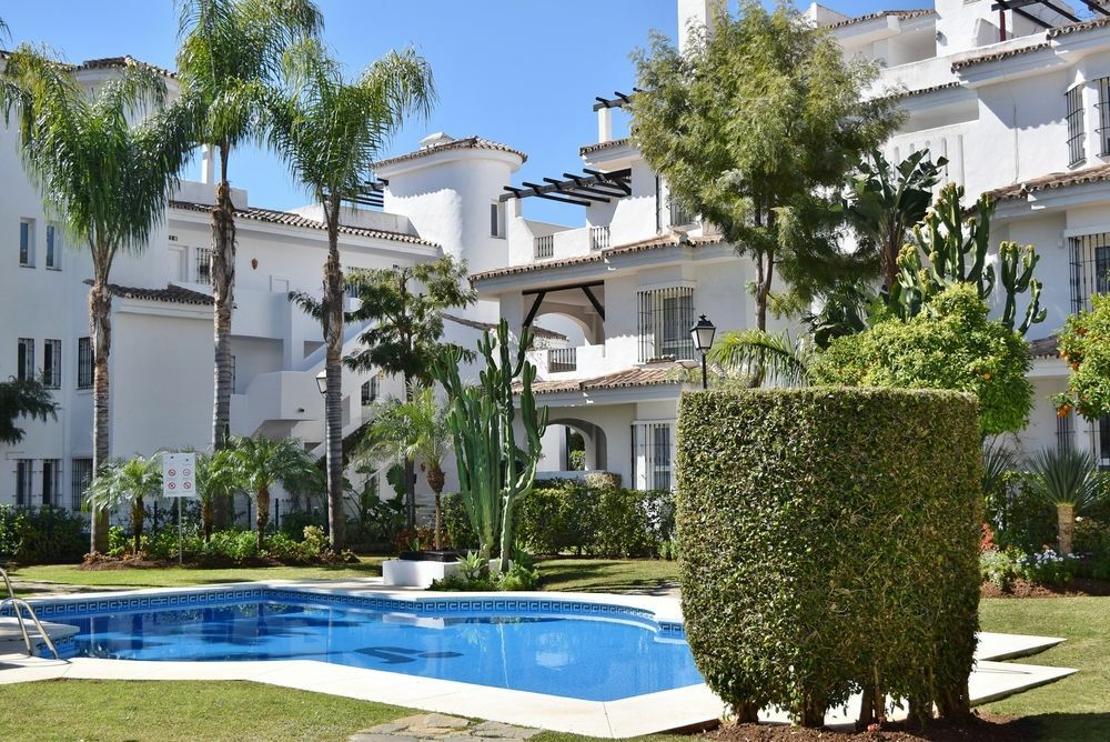 Apartamentos Y Casas Serinamar Marbella El Ángel 외부 사진