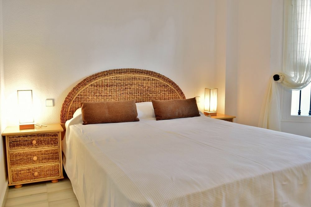 Apartamentos Y Casas Serinamar Marbella El Ángel 외부 사진