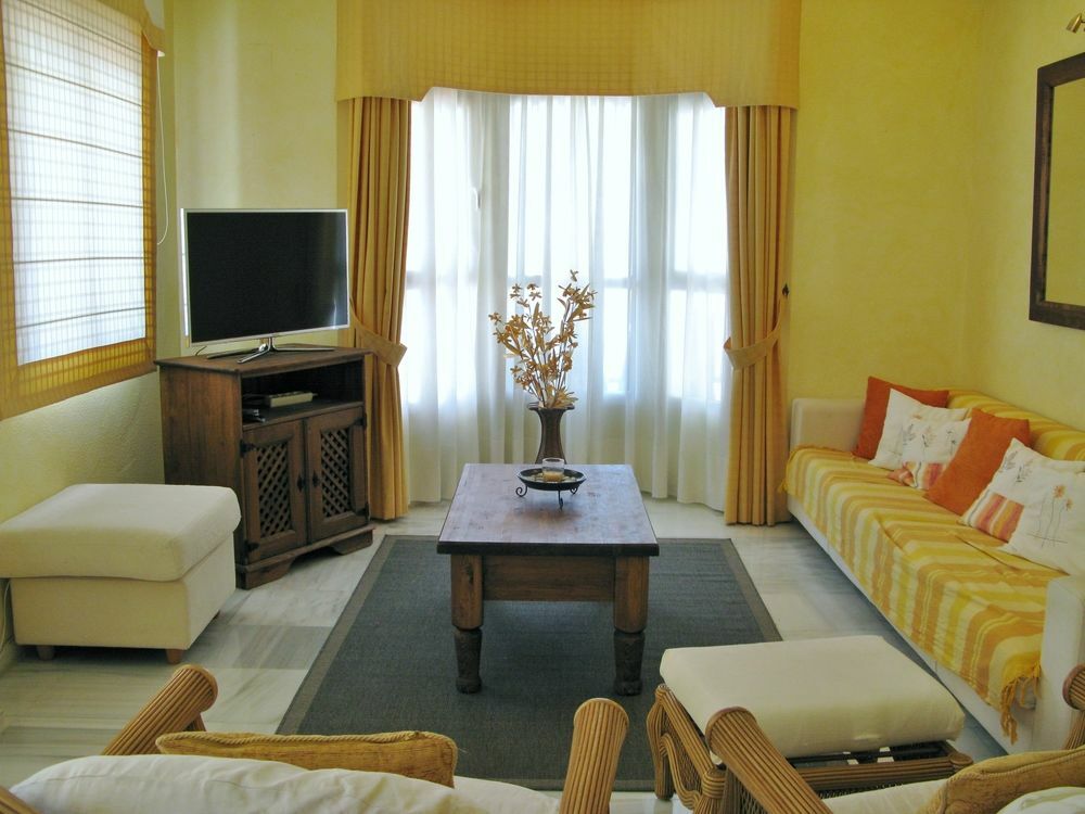 Apartamentos Y Casas Serinamar Marbella El Ángel 외부 사진