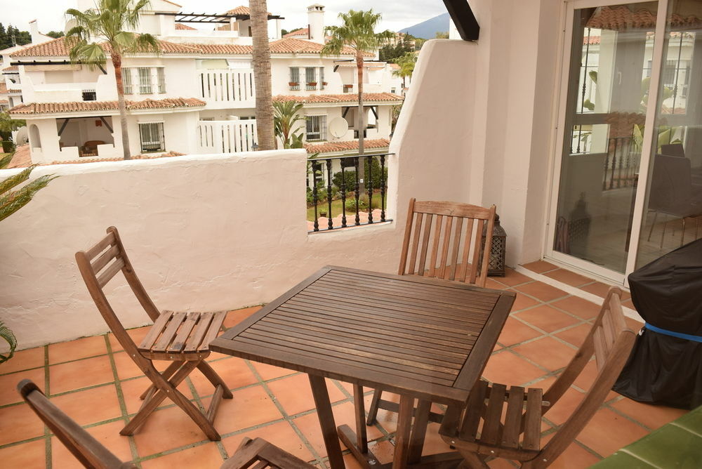Apartamentos Y Casas Serinamar Marbella El Ángel 외부 사진