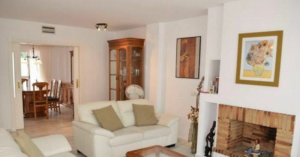 Apartamentos Y Casas Serinamar Marbella El Ángel 외부 사진