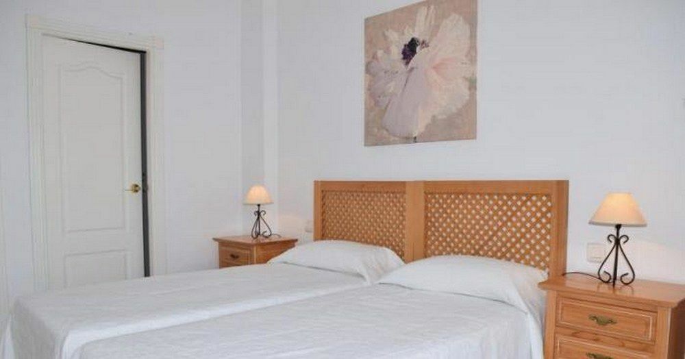 Apartamentos Y Casas Serinamar Marbella El Ángel 외부 사진